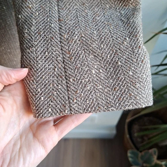 Emanuel Ungaro Vintage Tan Tweed/Wool Single-breasted Overcoat (Size 8; EU 42) - Picture 8 of 12